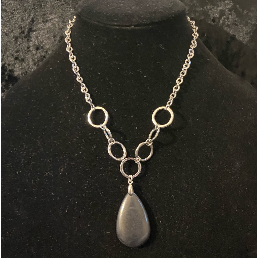 Jewelry necklaces